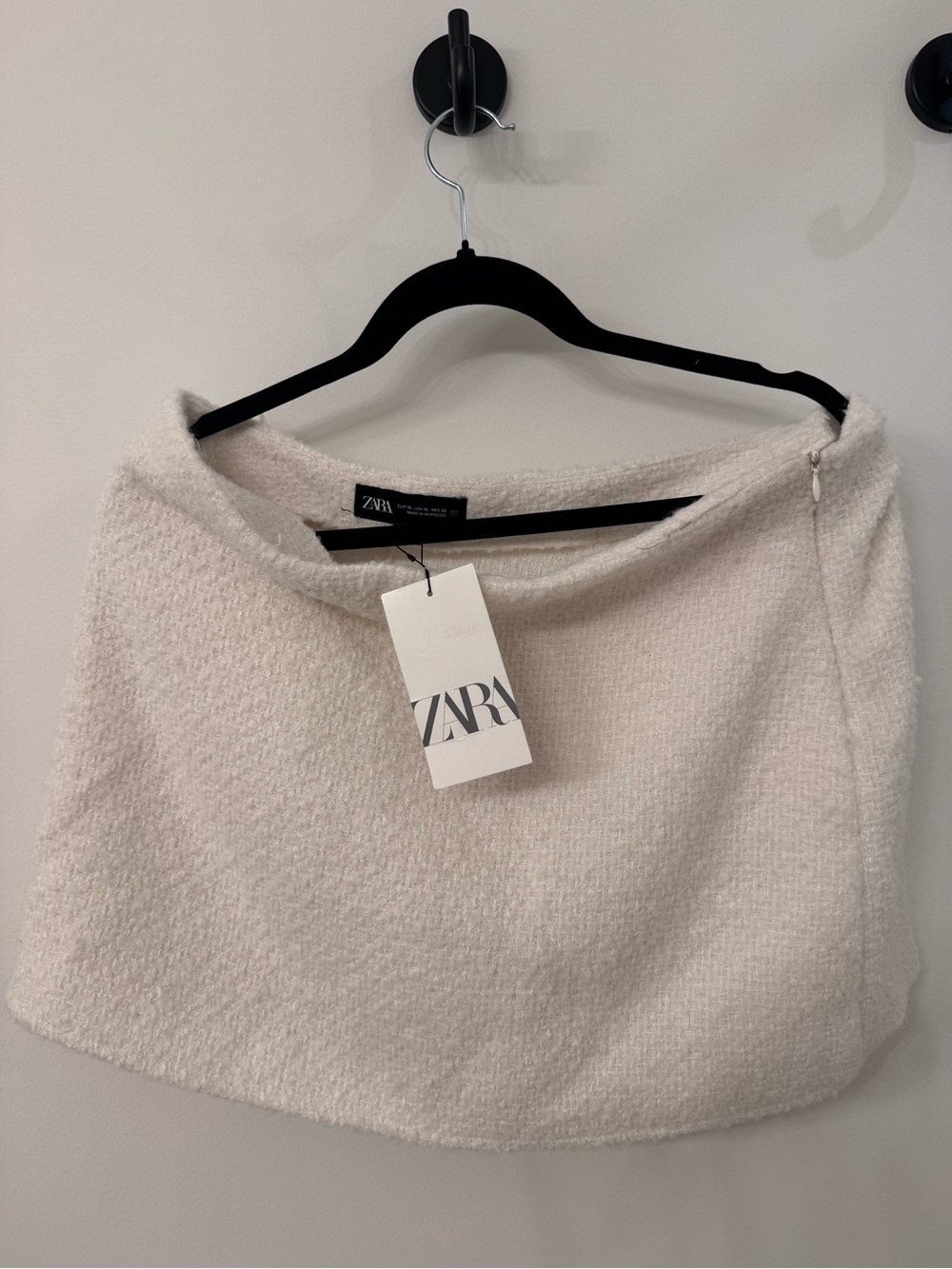 Zara Cream Bouclé Textured Mini skort